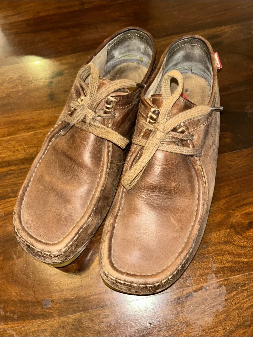Clark’s wallabees Men's Brown Leather Casual Lace-Up Shoes Sz 11